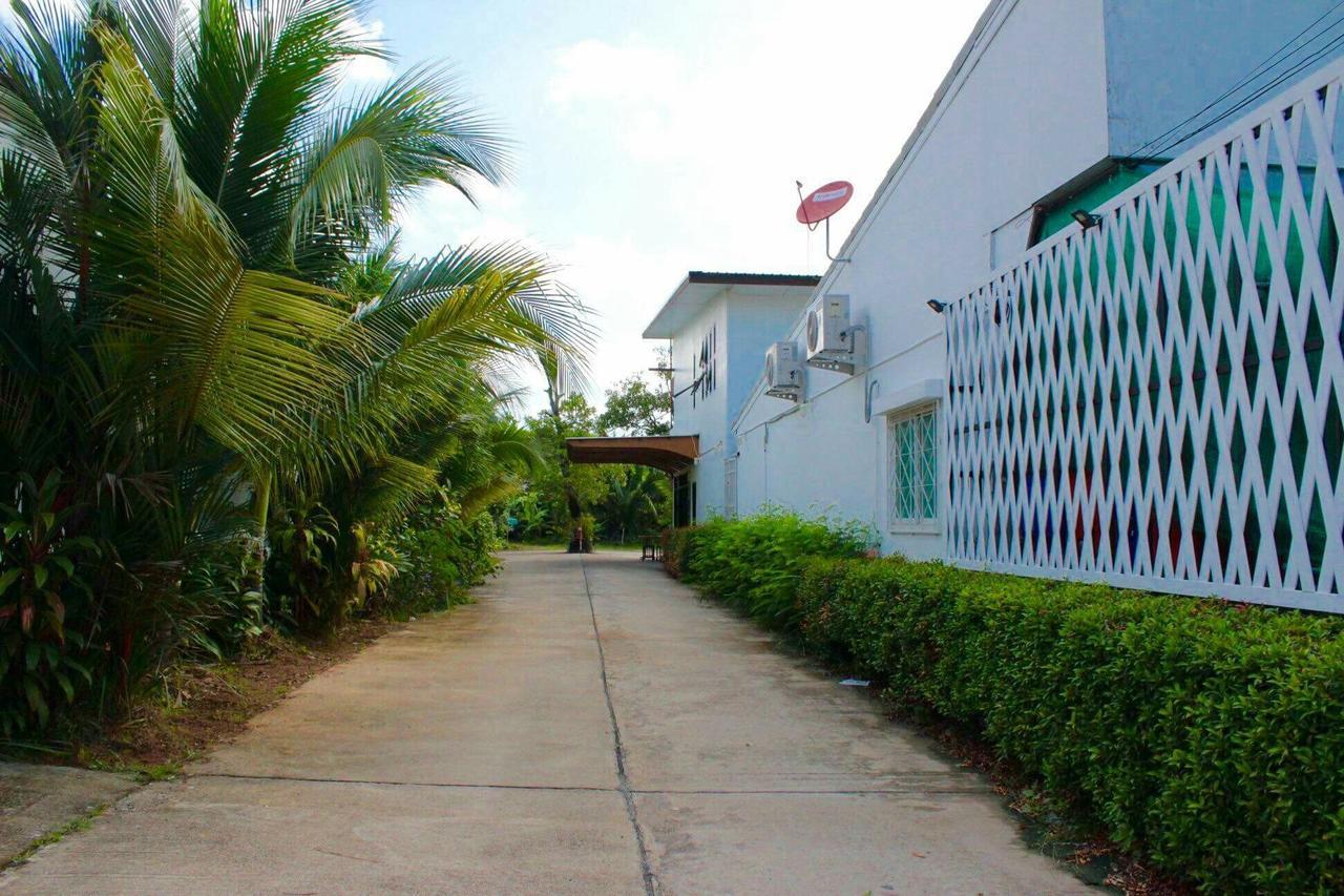 Phuthara Mansion Apartment Phuket