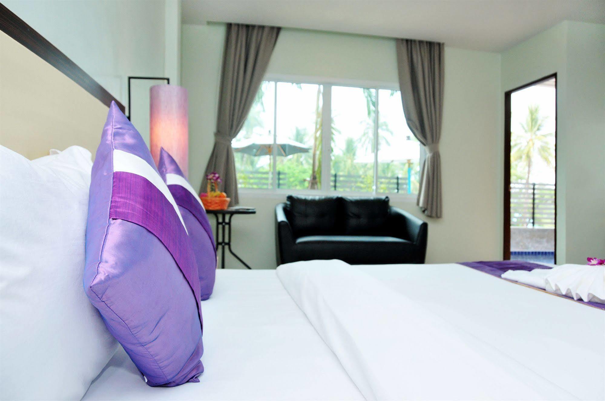 Am Surin Place - Sha Extra Hotel 3*