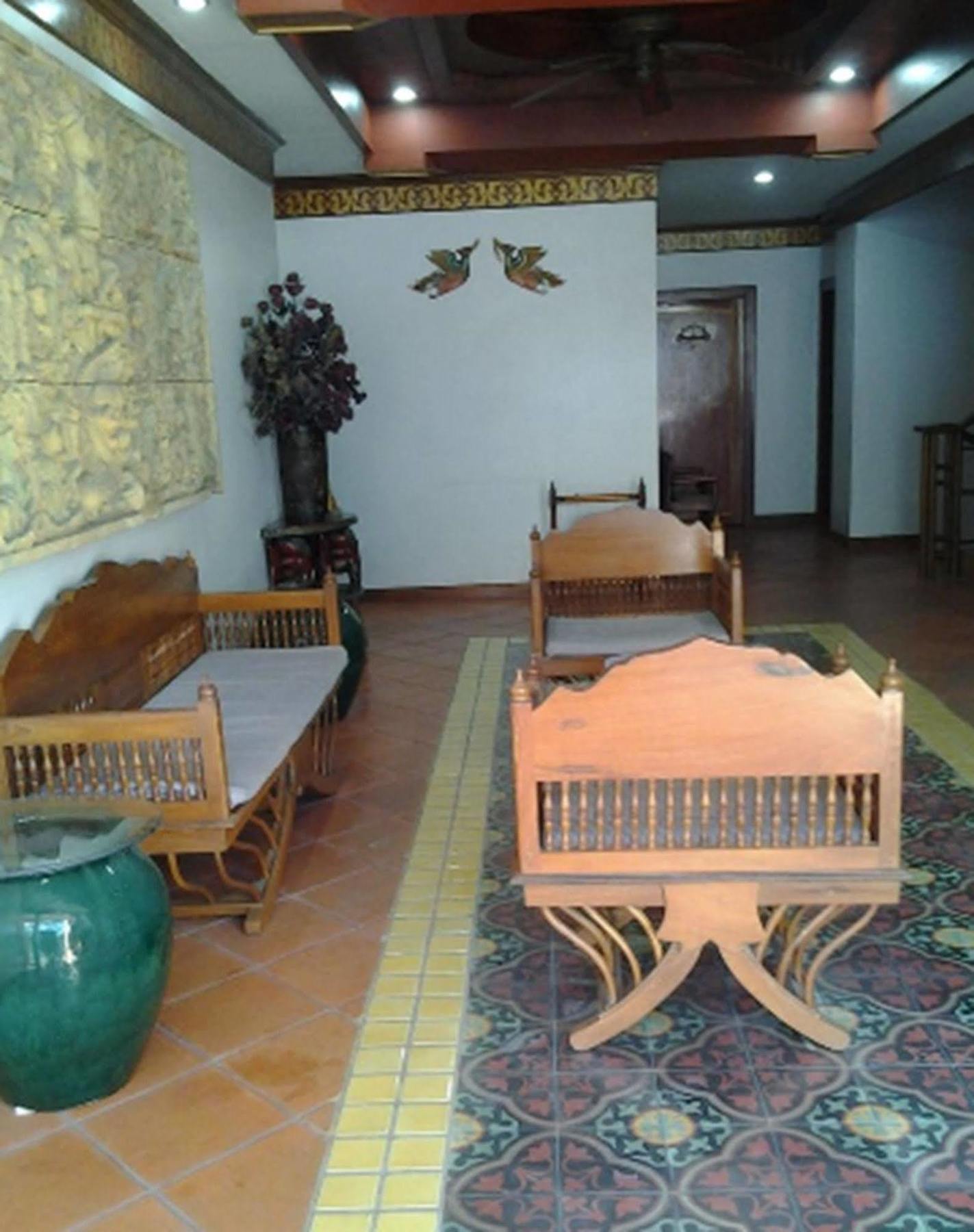 Hotel Kata Minta
