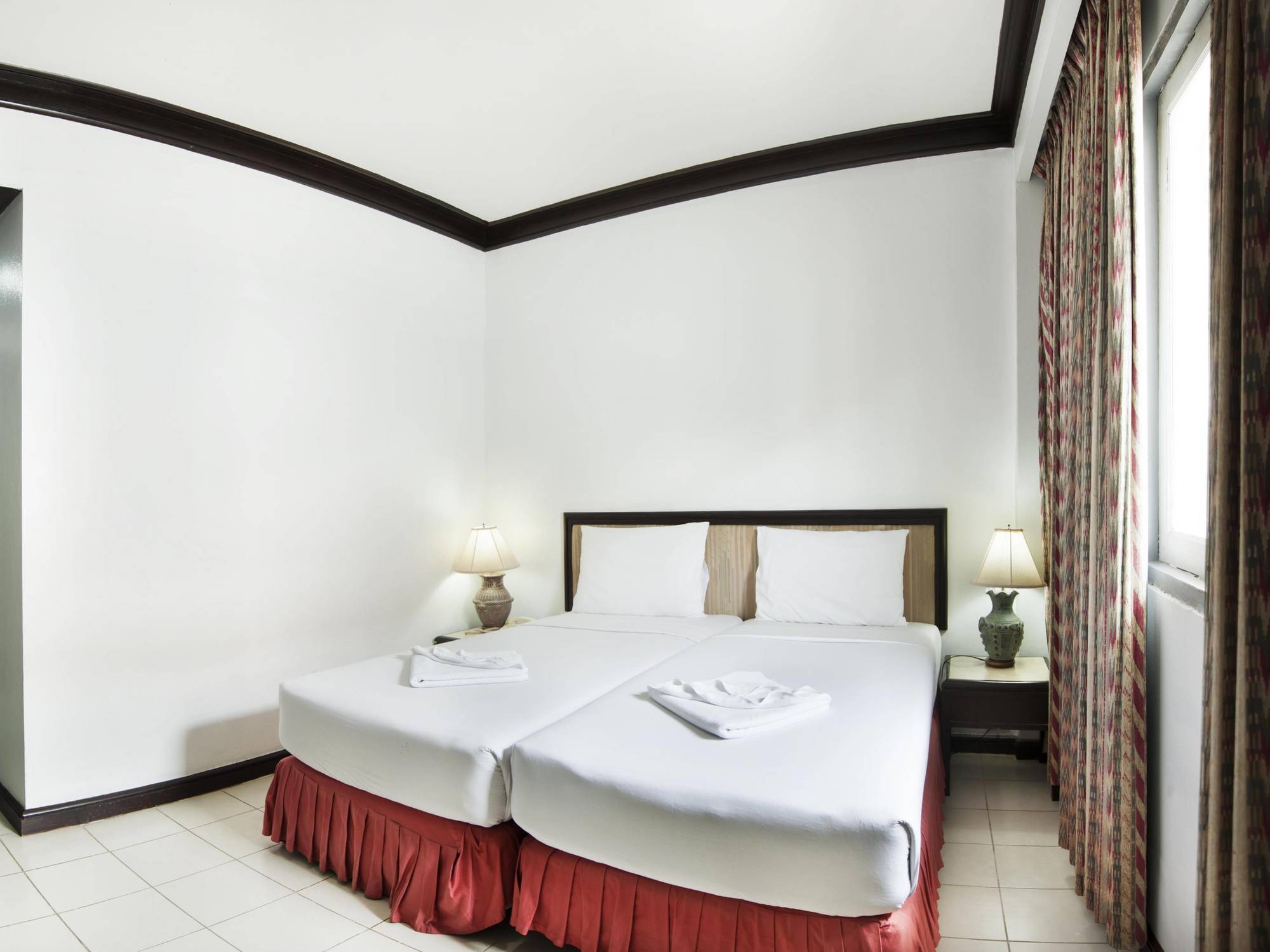 Rattana Mansion Hotel 2*