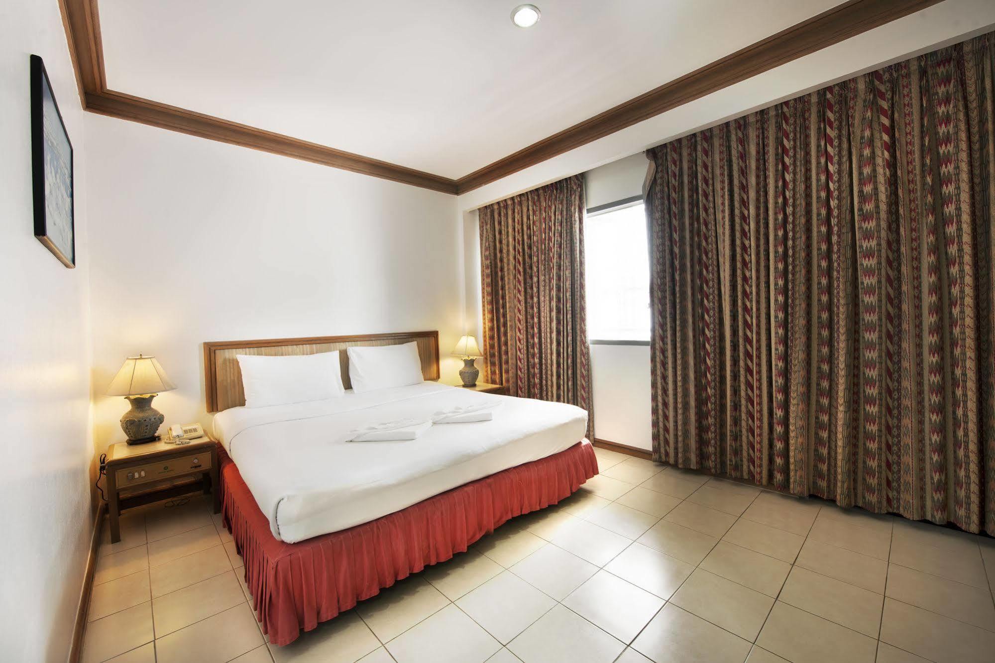 Hotel Rattana Mansion Phuket