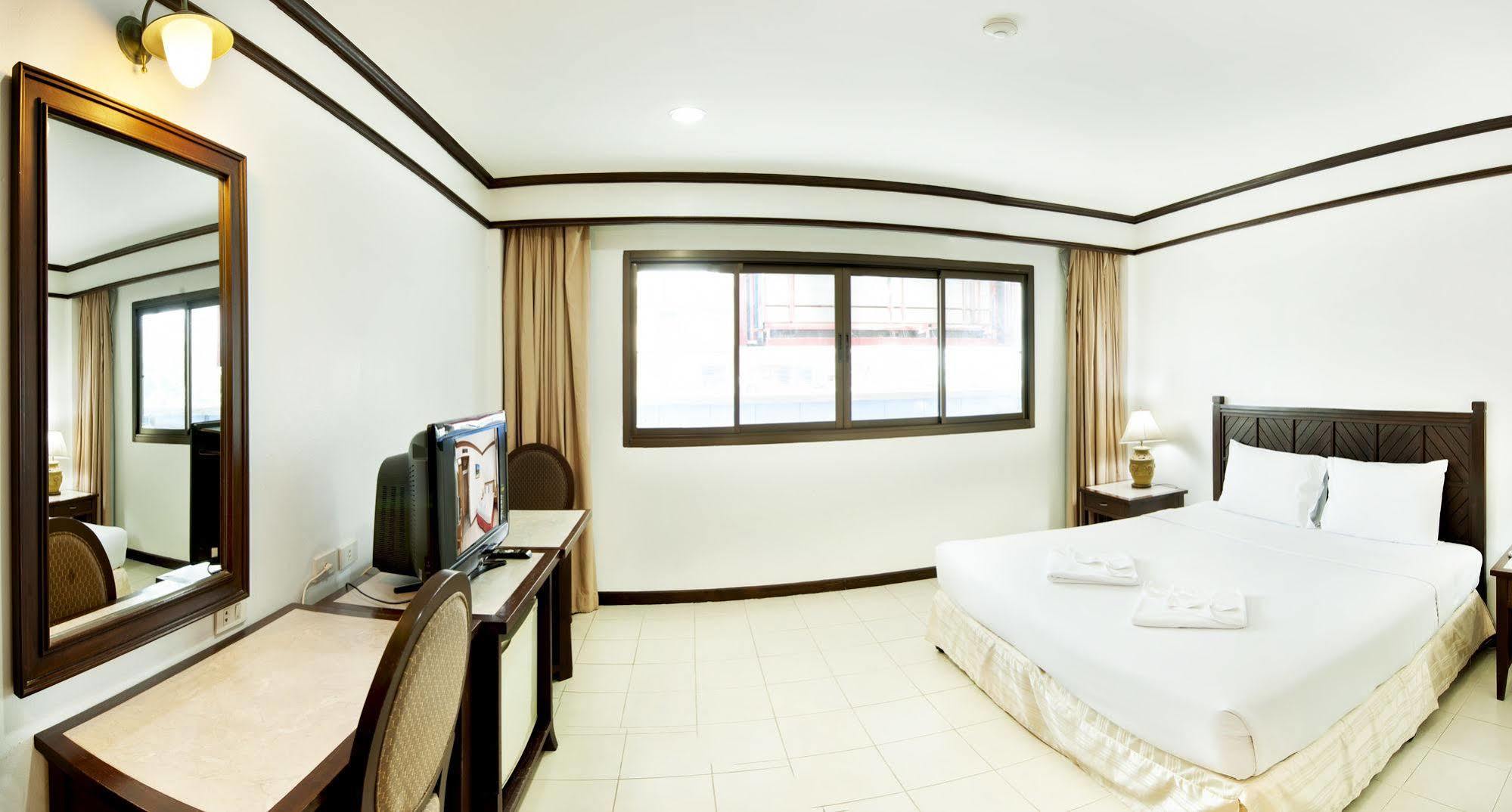 Hotel Rattana Mansion Phuket