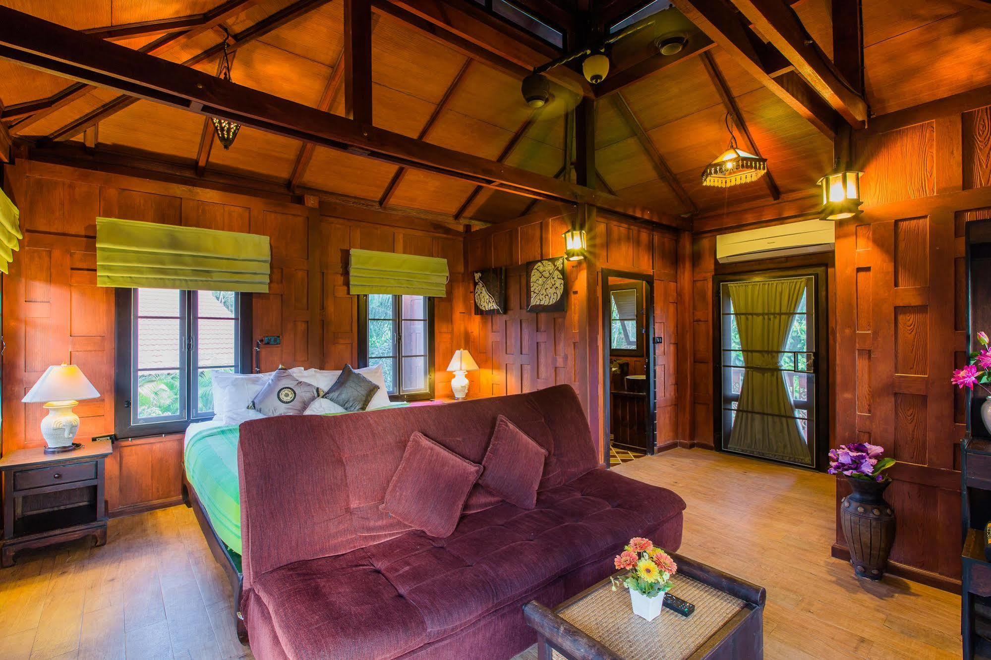 Lemon Tree Naturist Resort Naiharn Beach Phuket 3*