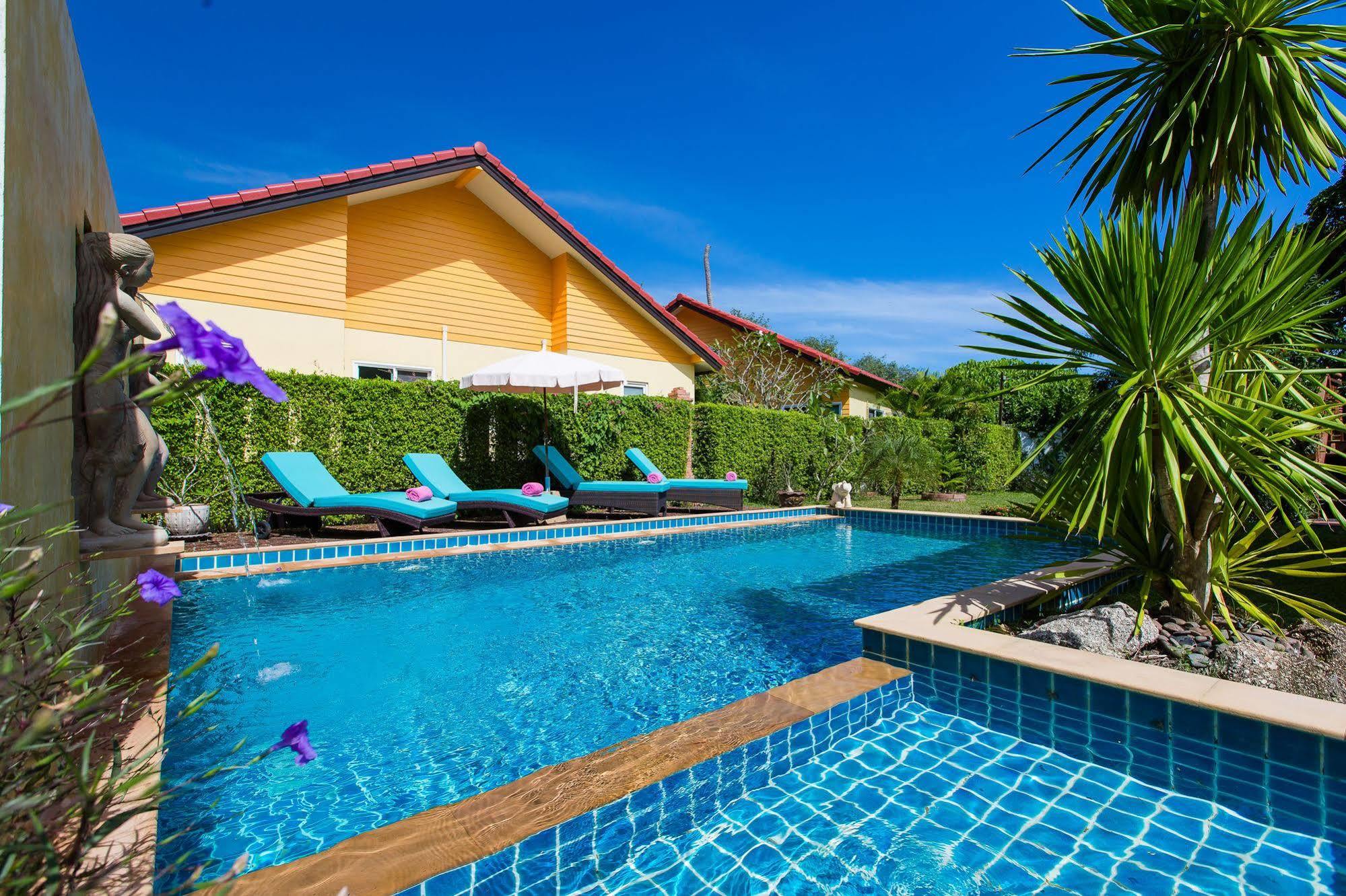 Lemon Tree Naturist Resort Naiharn Beach Phuket Hotel 3*
