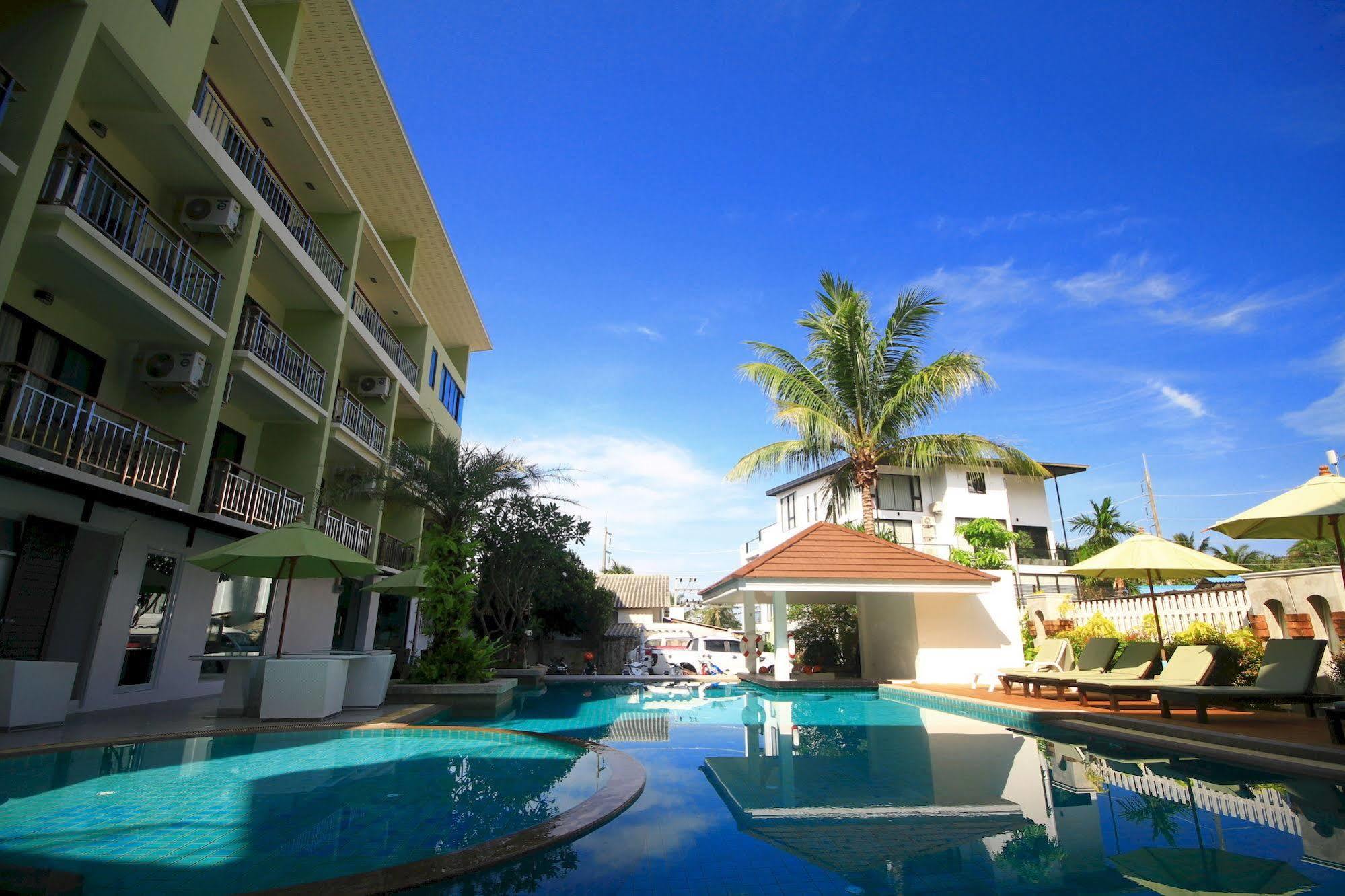 Di Pantai Boutique Phuket