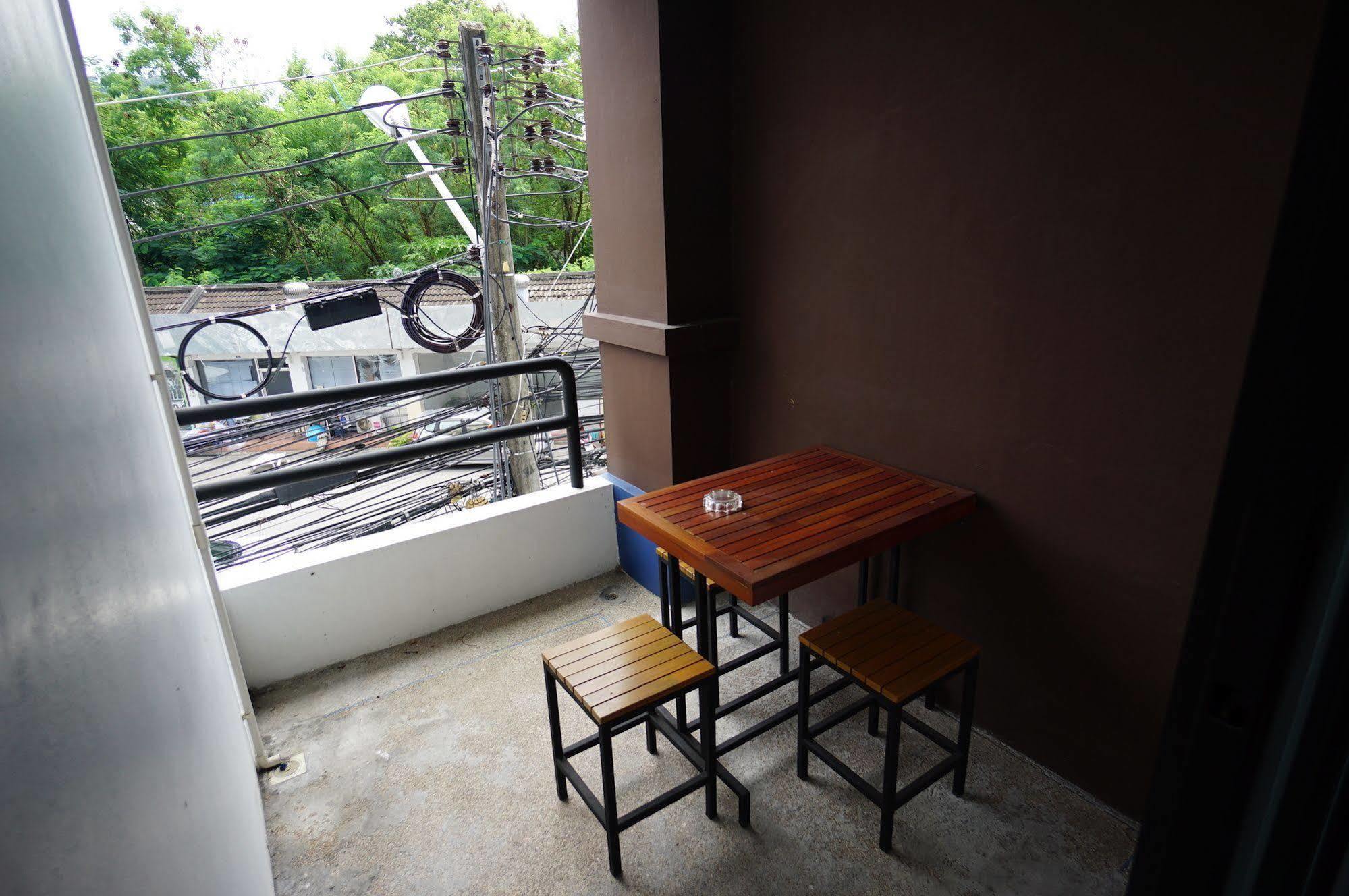 Phuthara * Phuket