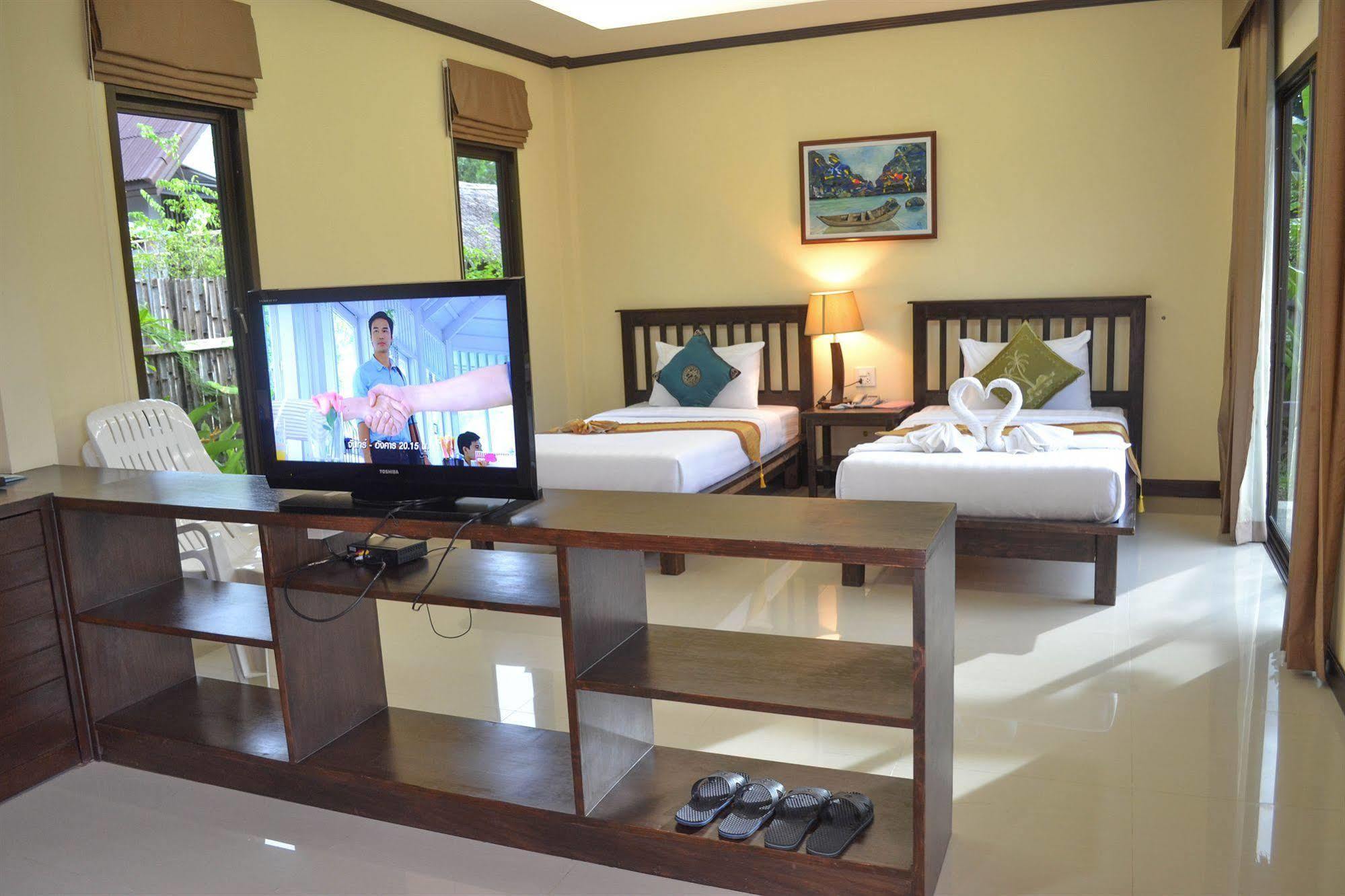 The Laemhin Lagoon Resort 3*