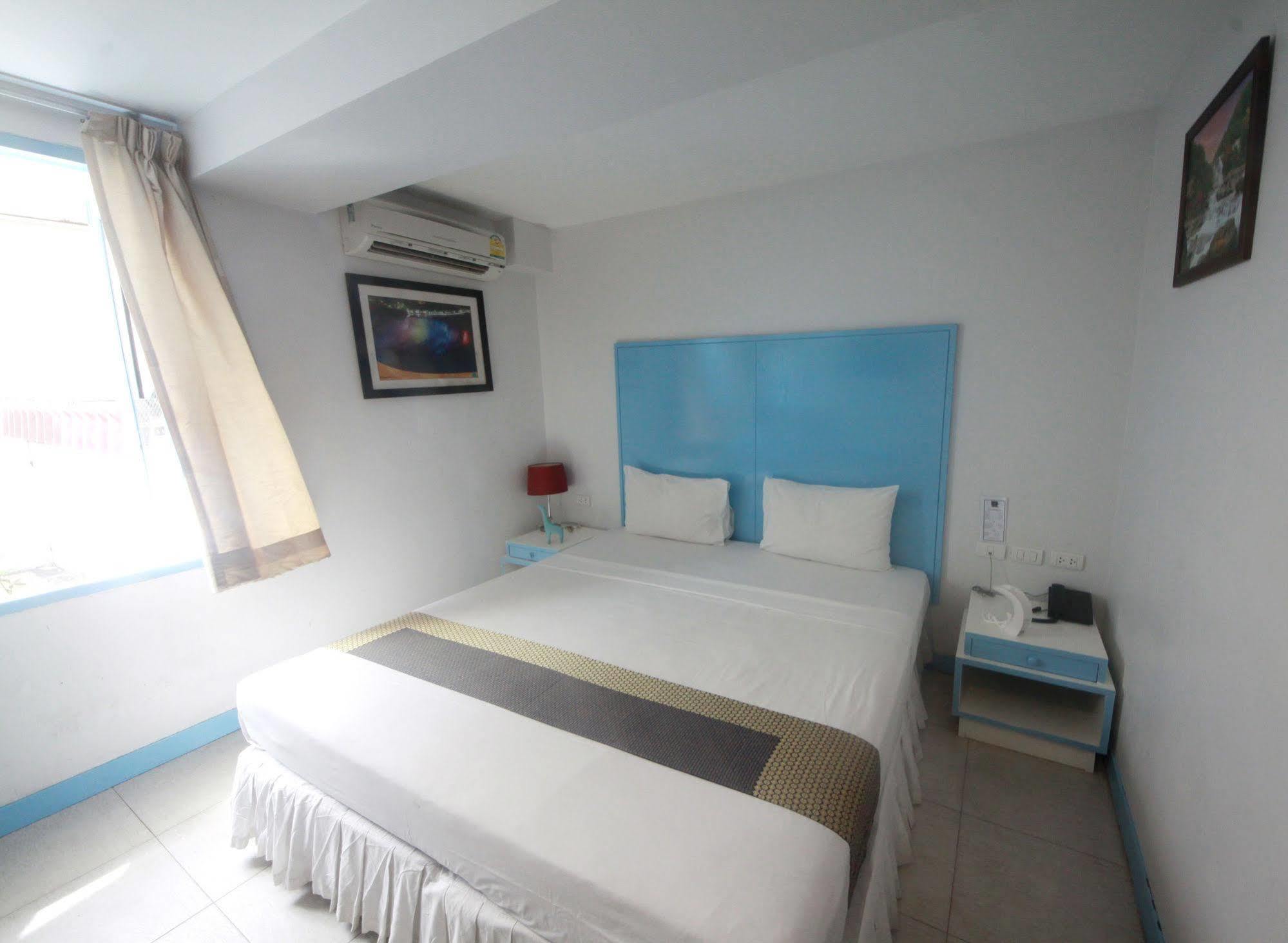 Noble House - 200 Meters Patong Guest house