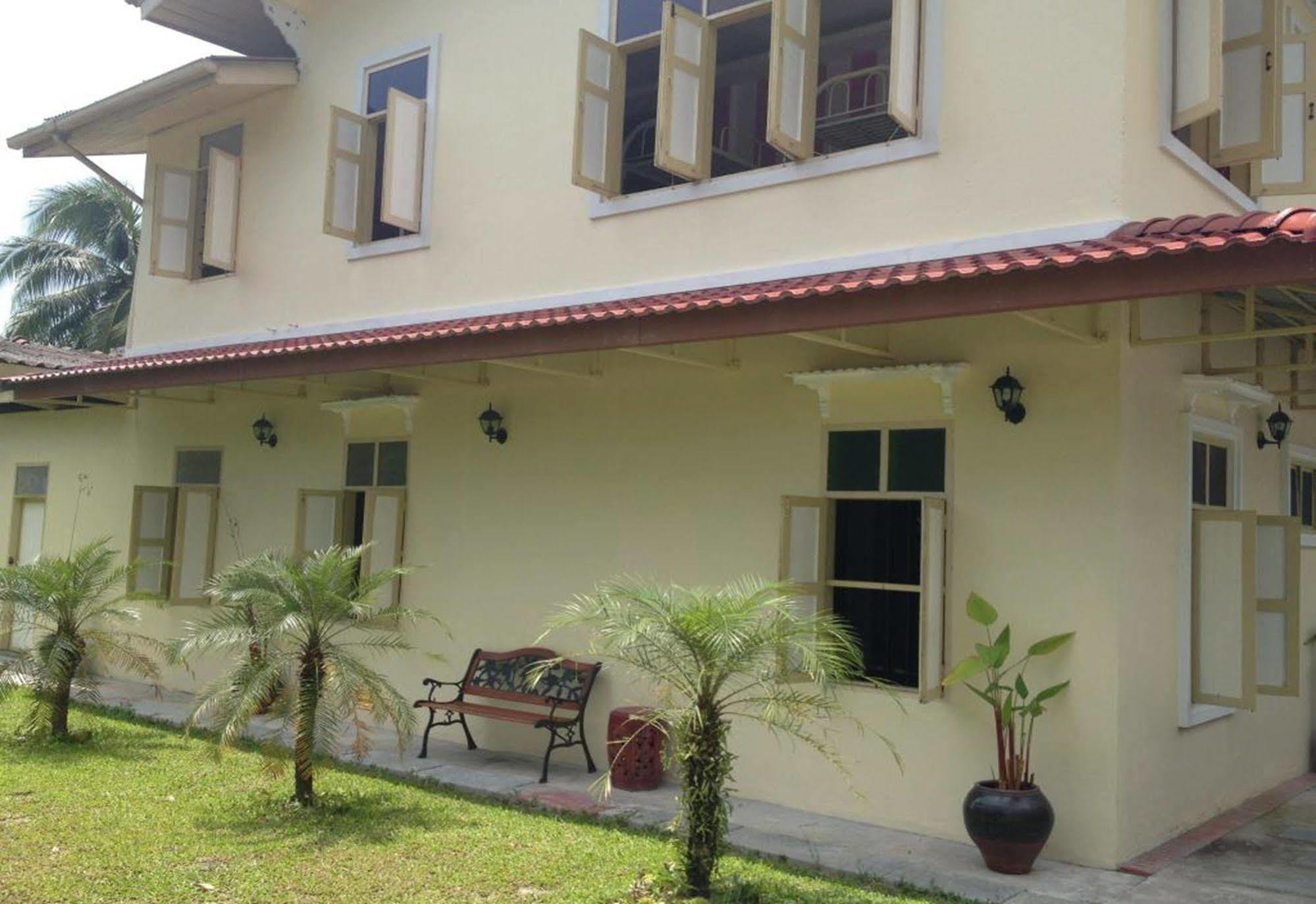 Maikhao Boutique Hostel