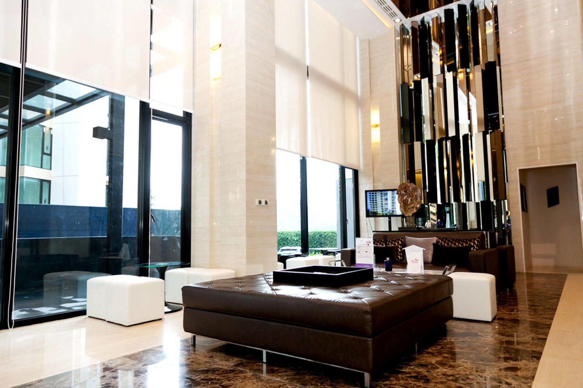 Hotel Arthouse Uptown