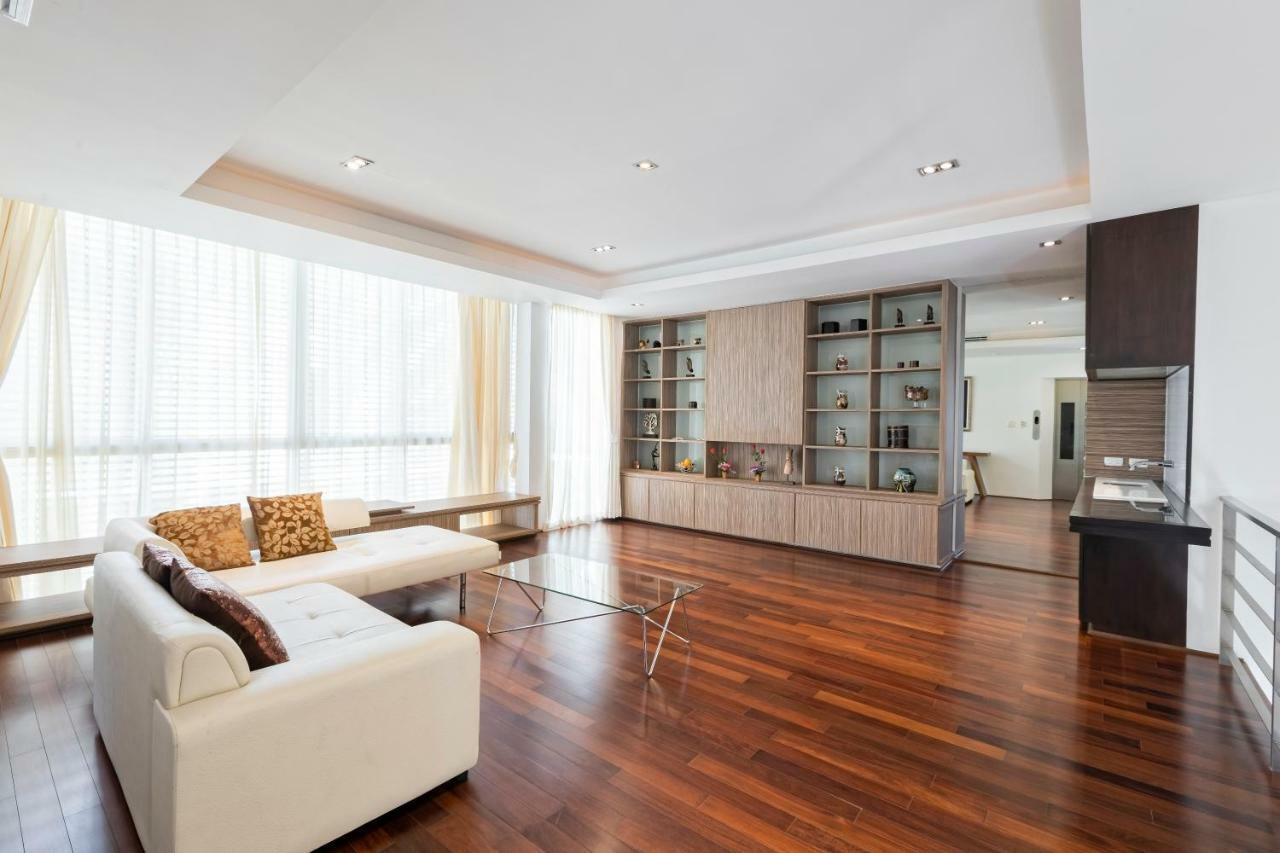 Villa The Lantern Marina Residences