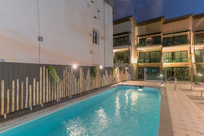 Hotel Patong Swiss Front