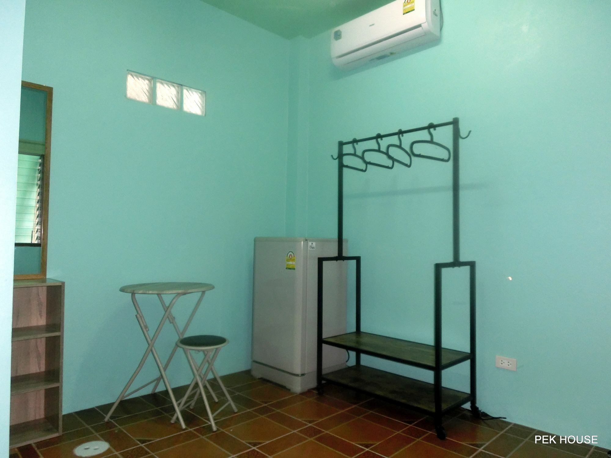 Pek House Apartment Phuket
