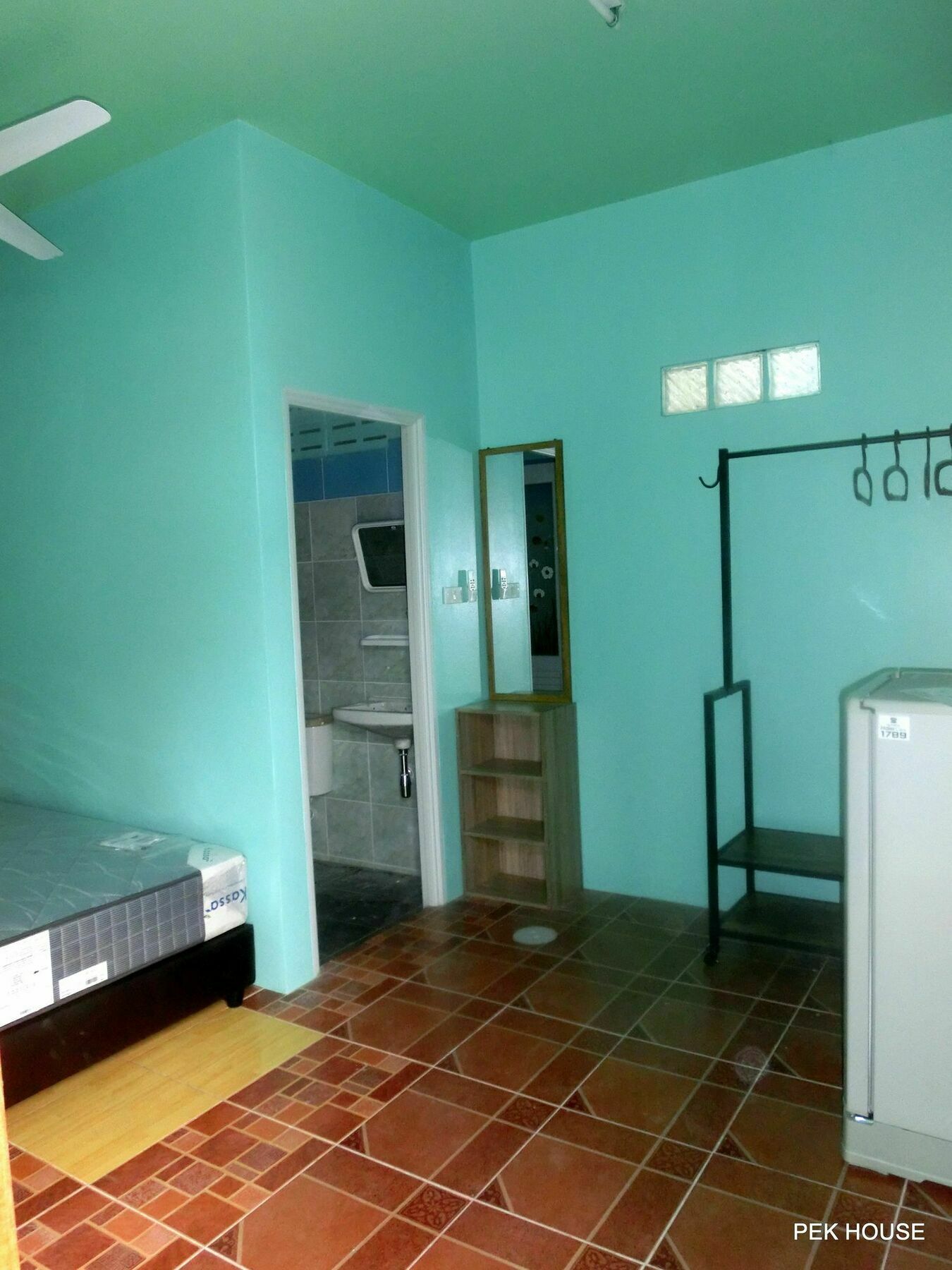Pek House Apartment Phuket