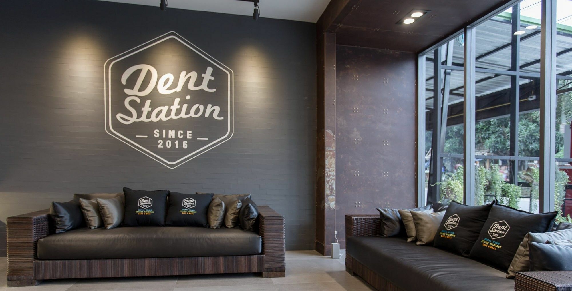 Dent Station Resident Guest house Phuket