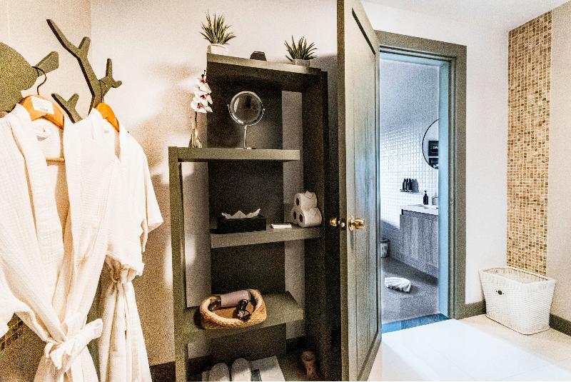 Baan Phu Prana Boutique Hotel 5*