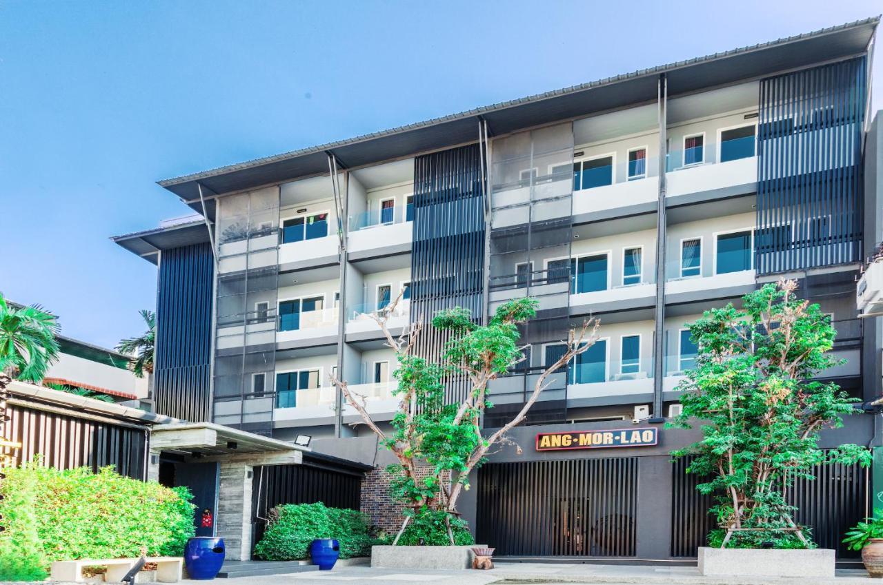 Ang Mor Lao (adults Only) Hostel