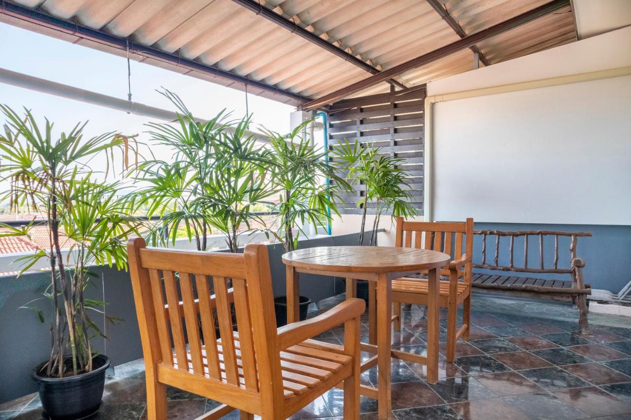 Oyo 736 Poshtel