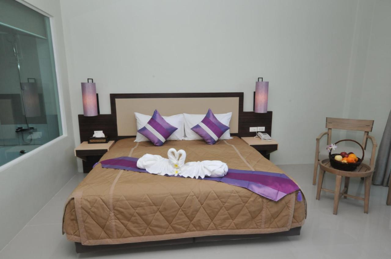Am Surin Place - Sha Extra Hotel Phuket